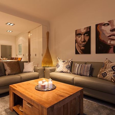 Ferienwohnung Luxus-Koblenz コブレンツ エクステリア 写真