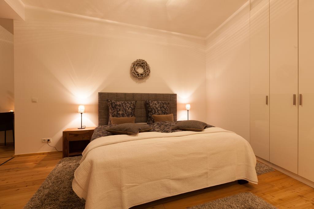 Ferienwohnung Luxus-Koblenz コブレンツ エクステリア 写真