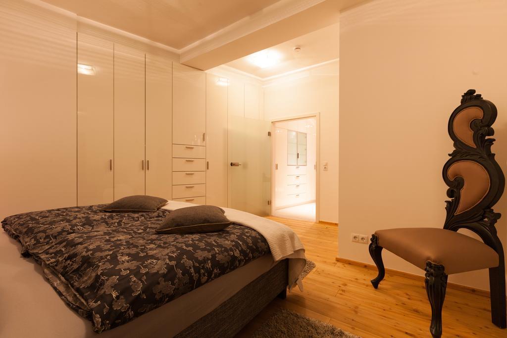 Ferienwohnung Luxus-Koblenz コブレンツ エクステリア 写真