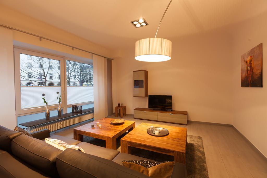 Ferienwohnung Luxus-Koblenz コブレンツ エクステリア 写真