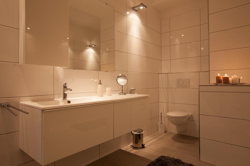 Ferienwohnung Luxus-Koblenz コブレンツ エクステリア 写真
