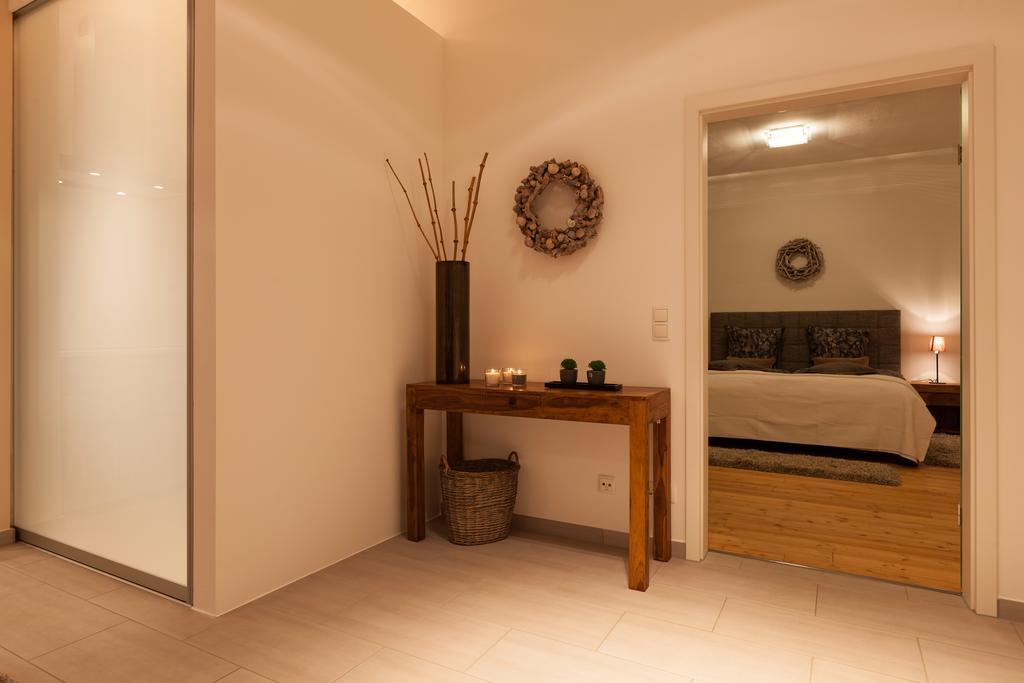 Ferienwohnung Luxus-Koblenz コブレンツ エクステリア 写真