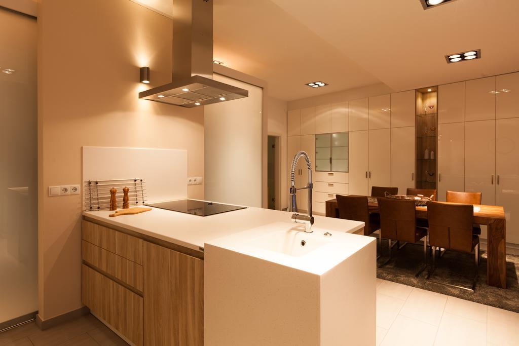 Ferienwohnung Luxus-Koblenz コブレンツ エクステリア 写真
