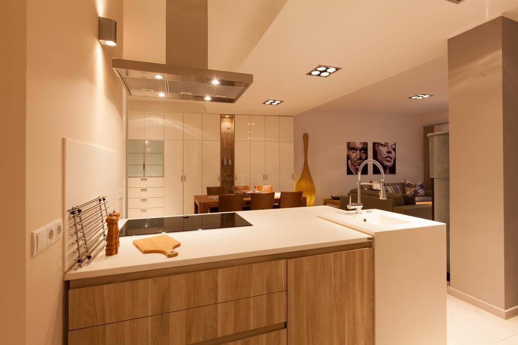 Ferienwohnung Luxus-Koblenz コブレンツ エクステリア 写真